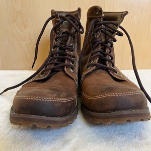 Men’s Timberland Earthkeepers, size 9.5